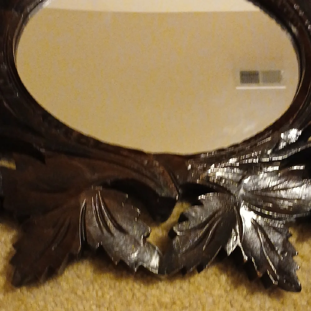 Vintage Leaf Design Wall Mirror